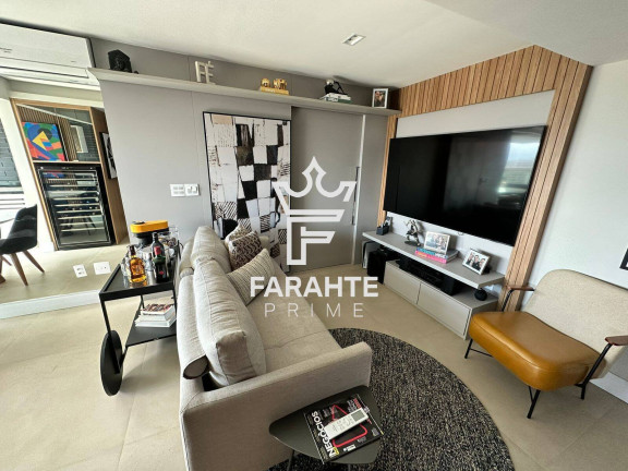 Apartamento com 2 Quartos à Venda, 70 m² em Embaré - Santos