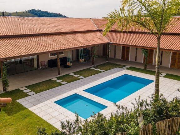 Imagem Chácara com 4 Quartos à Venda, 300 m² em Freguesia Da Escada - Guararema Imagem Chácara com 4 Quartos à Venda, 300 m² em Freguesia Da Escada - Guararema