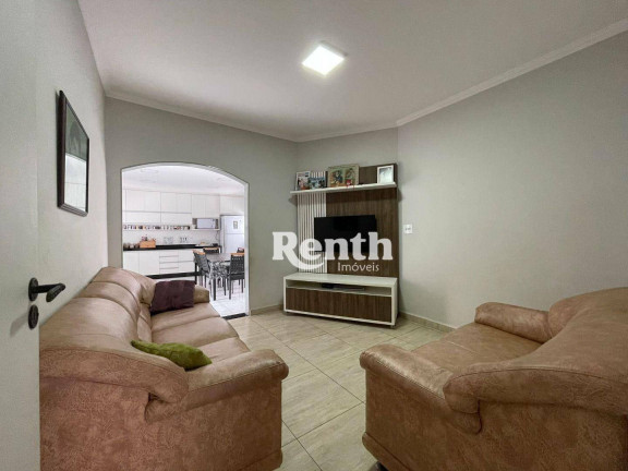 Imagem Casa com 3 Quartos à Venda, 180 m² em Santana - Rio Claro Imagem Casa com 3 Quartos à Venda, 180 m² em Santana - Rio Claro