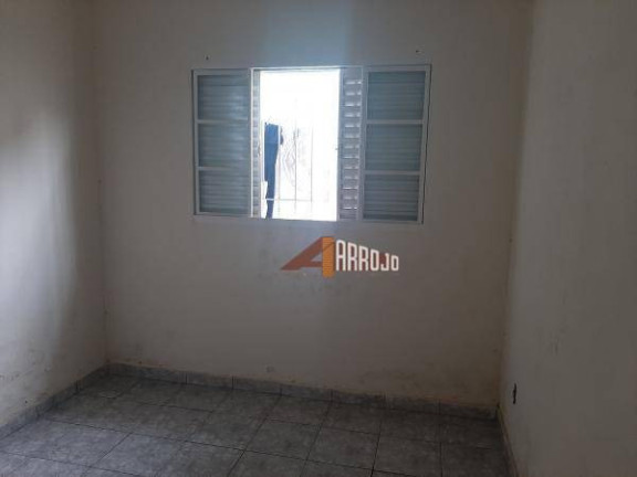 Imagem Casa com 2 Quartos à Venda, 165 m² em Jardim Três Marias - São Paulo Imagem Casa com 2 Quartos à Venda, 165 m² em Jardim Três Marias - São Paulo