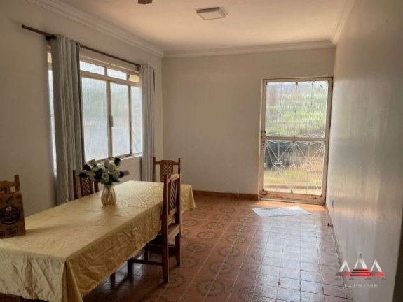 Imagem Casa com 4 Quartos à Venda, 900 m² em Jardim Califórnia - Cuiabá