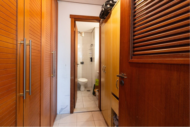 Imagem Cobertura com 4 Quartos à Venda, 330 m² em Petrópolis - Porto Alegre