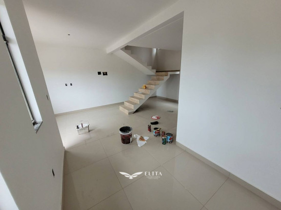 Imagem Sobrado com 3 Quartos à Venda, 93 m² em Itajuba - Barra Velha