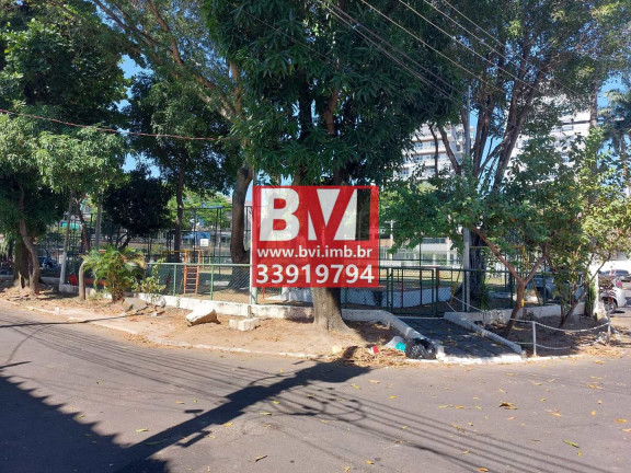 Imagem Casa com 4 Quartos à Venda, 200 m² em Vista Alegre - Rio De Janeiro Imagem Casa com 4 Quartos à Venda, 200 m² em Vista Alegre - Rio De Janeiro