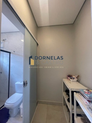 Imagem Casa com 3 Quartos à Venda, 200 m² em Guará I - Brasília Imagem Casa com 3 Quartos à Venda, 200 m² em Guará I - Brasília