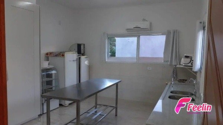 Imagem Casa de Condomínio com 3 Quartos à Venda, 234 m² em São João Do Rio Vermelho - Florianópolis