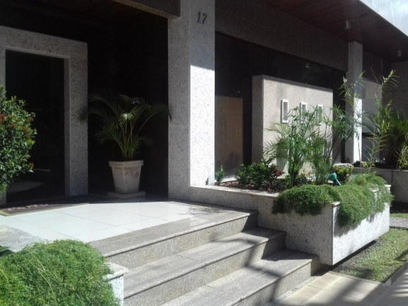 Imagem Apartamento com 2 Quartos para Temporada, 110 m² em Algodoal - Cabo Frio