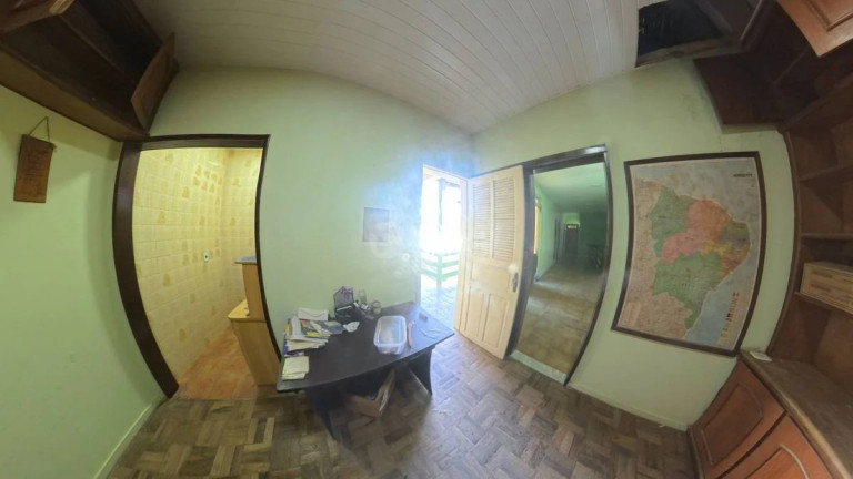 Imagem Casa com 5 Quartos à Venda, em Coroa Do Meio - Aracaju Imagem Casa com 5 Quartos à Venda, em Coroa Do Meio - Aracaju
