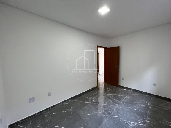 Imagem Casa com 3 Quartos à Venda, 163 m² em São João Do Rio Vermelho - Florianópolis Imagem Casa com 3 Quartos à Venda, 163 m² em São João Do Rio Vermelho - Florianópolis