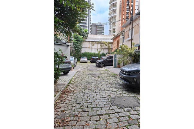 Imagem Casa com 3 Quartos à Venda, 207 m² em Vila Olímpia - São Paulo Imagem Casa com 3 Quartos à Venda, 207 m² em Vila Olímpia - São Paulo