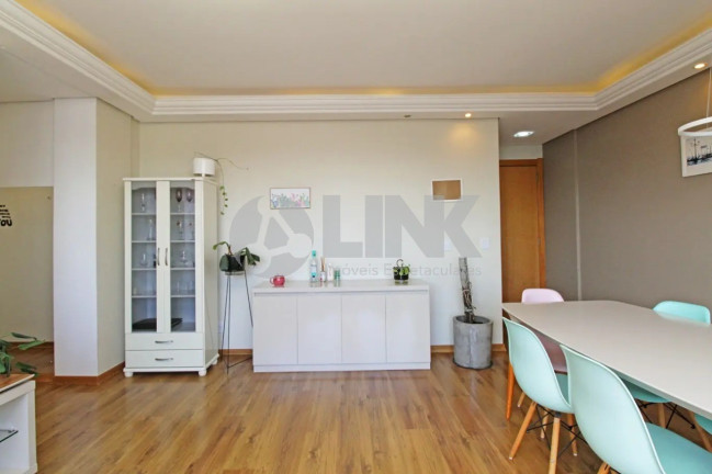 Imagem Apartamento com 3 Quartos à Venda, 87 m² em Passo Da Areia - Porto Alegre Imagem Apartamento com 3 Quartos à Venda, 87 m² em Passo Da Areia - Porto Alegre