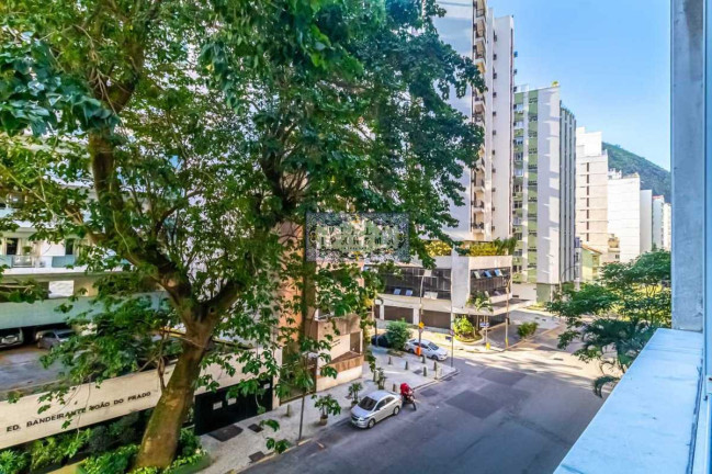 Imagem Apartamento com 4 Quartos à Venda, 330 m² em Copacabana - Rio De Janeiro Imagem Apartamento com 4 Quartos à Venda, 330 m² em Copacabana - Rio De Janeiro