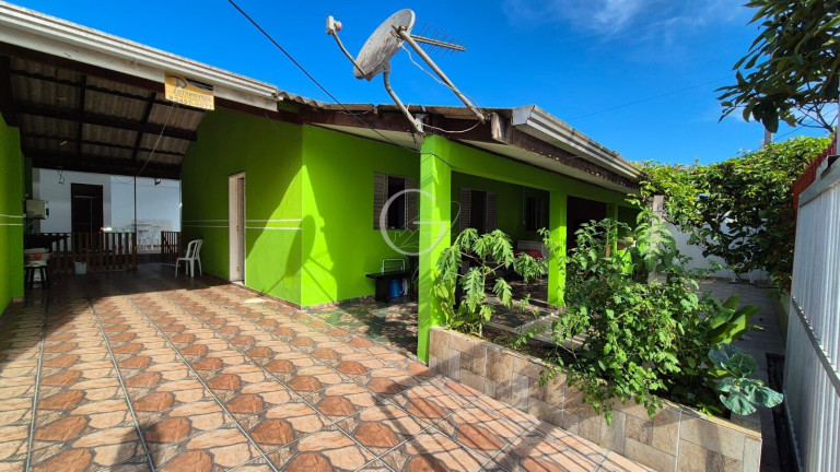 Imagem Casa com 3 Quartos à Venda, 177 m² em Leblon - Pontal Do Paraná Imagem Casa com 3 Quartos à Venda, 177 m² em Leblon - Pontal Do Paraná