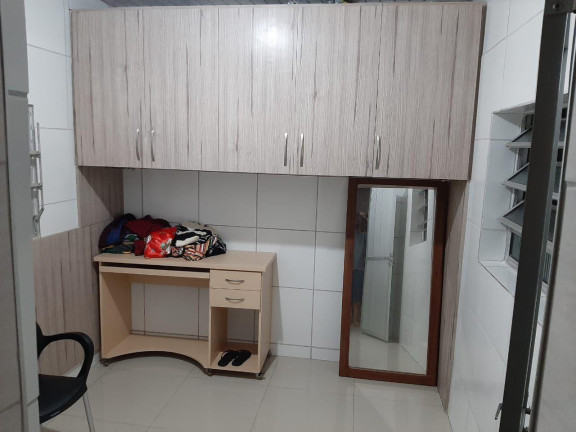 Imagem Casa com 3 Quartos à Venda, 220 m² em Engenho Do Meio - Recife Imagem Casa com 3 Quartos à Venda, 220 m² em Engenho Do Meio - Recife