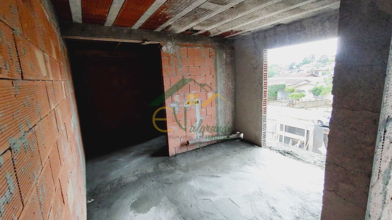 Imagem Sobrado com 3 Quartos à Venda, 130 m² em Xaxim - Curitiba Imagem Sobrado com 3 Quartos à Venda, 130 m² em Xaxim - Curitiba