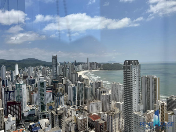 Imagem Apartamento com 4 Quartos à Venda, 267 m² em Centro - Balneário Camboriú