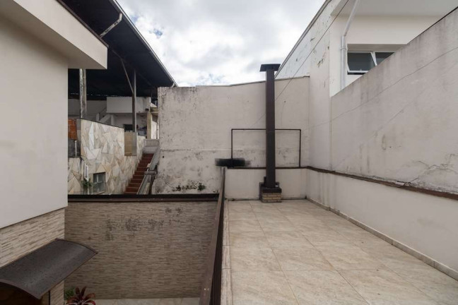 Imagem Casa com 2 Quartos à Venda, 220 m² em Vila Canero - São Paulo Imagem Casa com 2 Quartos à Venda, 220 m² em Vila Canero - São Paulo