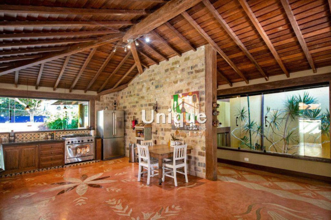 Imagem Casa com 5 Quartos à Venda, 650 m² em Ferradura - Armação Dos Búzios Imagem Casa com 5 Quartos à Venda, 650 m² em Ferradura - Armação Dos Búzios