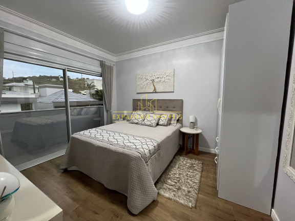 Imagem Casa com 3 Quartos à Venda, 300 m² em Pedra Branca - Palhoça Imagem Casa com 3 Quartos à Venda, 300 m² em Pedra Branca - Palhoça