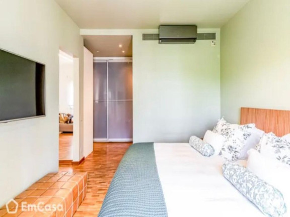 Imagem Imóvel com 4 Quartos à Venda, 230 m² em Vila Uberabinha - São Paulo