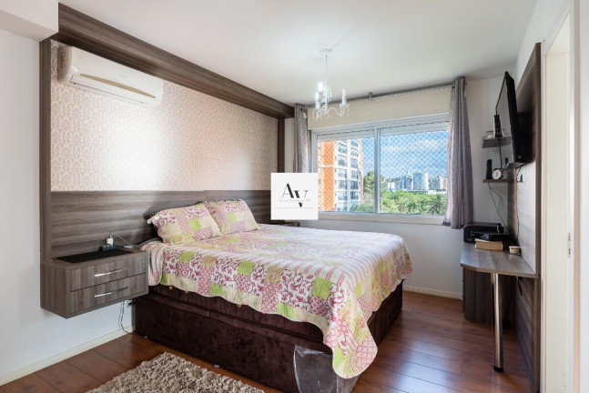 Imagem Apartamento com 3 Quartos à Venda, 141 m² em Jardim Europa - Porto Alegre
