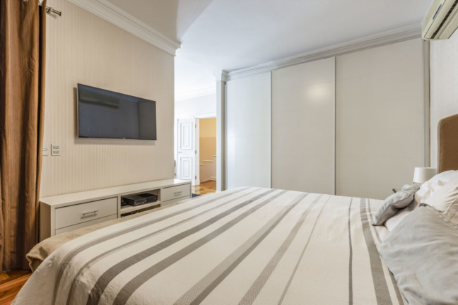 Imagem Imóvel com 3 Quartos à Venda, 256 m² em Jardim Europa - São Paulo