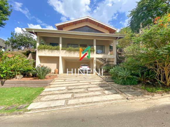Casa com 4 Quartos à Venda, 450 m² em Atibaia