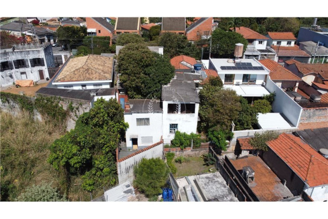 Imagem Casa com 4 Quartos à Venda, 265 m² em Vila Pirajussara - São Paulo