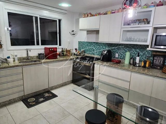 Imagem Casa com 4 Quartos à Venda, 230 m² em Parque Residencial Laranjeiras - Serra