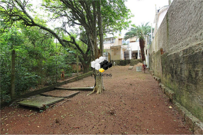 Imagem Casa com 3 Quartos à Venda, 198 m² em Medianeira - Porto Alegre Imagem Casa com 3 Quartos à Venda, 198 m² em Medianeira - Porto Alegre