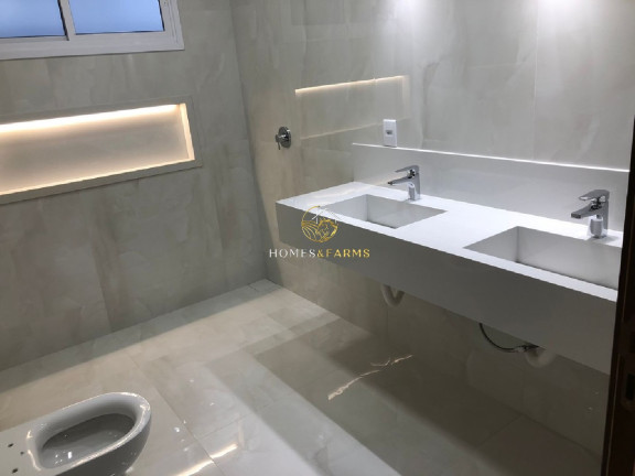 Imagem Casa com 4 Quartos à Venda, 212 m² em Residencial Goiânia Golfe Clube - Goiânia Imagem Casa com 4 Quartos à Venda, 212 m² em Residencial Goiânia Golfe Clube - Goiânia