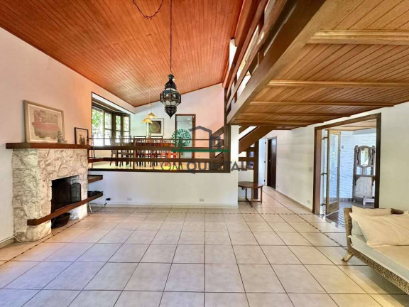 Imagem Casa com 3 Quartos à Venda, 473 m² em Algarve - Cotia Imagem Casa com 3 Quartos à Venda, 473 m² em Algarve - Cotia