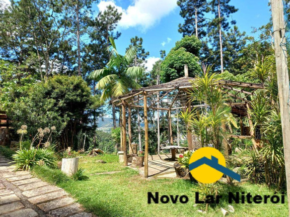 Imagem Casa com 3 Quartos à Venda, 300 m² em Vale Dos Pinheiros - Nova Friburgo