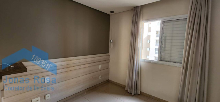 Imagem Apartamento com 3 Quartos à Venda, 85 m² em Jardim Tupanci - Barueri