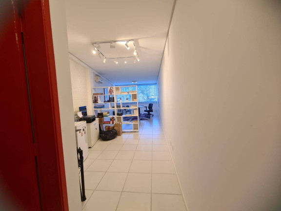 Imagem Sala Comercial à Venda, 38 m² em Córrego Grande - Florianópolis Imagem Sala Comercial à Venda, 38 m² em Córrego Grande - Florianópolis