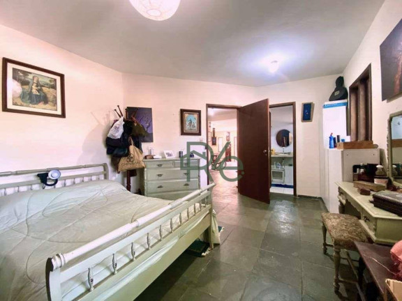 Imagem Casa com 4 Quartos à Venda, 303 m² em Vila Diva - Carapicuíba