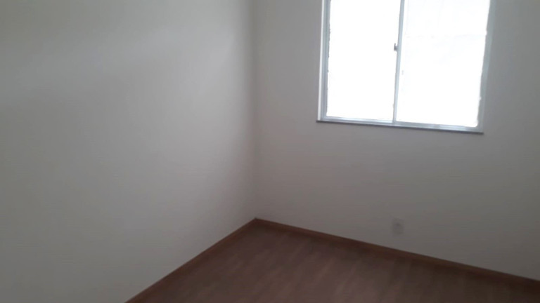Imagem Imóvel com 2 Quartos à Venda, 45 m² em Cascata Do Imbuí - Teresópolis