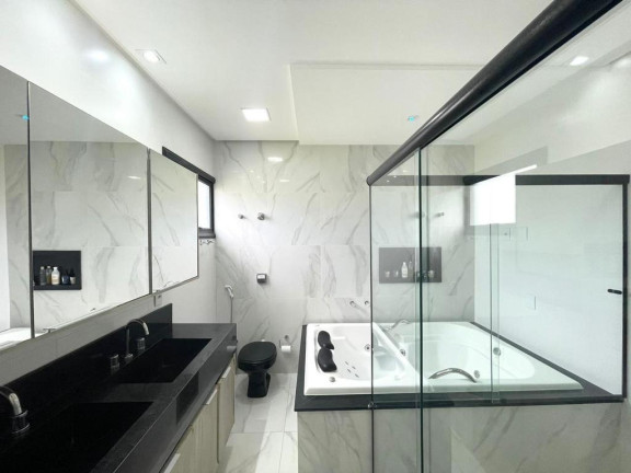 Imagem Casa com 3 Quartos à Venda, 406 m² em Portal Do Sol Green Golf - Goiânia Imagem Casa com 3 Quartos à Venda, 406 m² em Portal Do Sol Green Golf - Goiânia