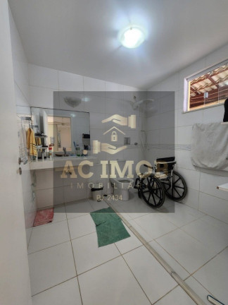 Imagem Casa com 3 Quartos à Venda, 413 m² em Recreio Ipitanga - Lauro De Freitas