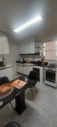 Imagem Cobertura com 3 Quartos à Venda, 250 m² em Icaraí - Niterói