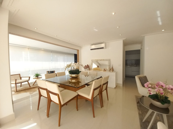 Imagem Apartamento com 3 Quartos à Venda, 222 m² em Gonzaga - Santos