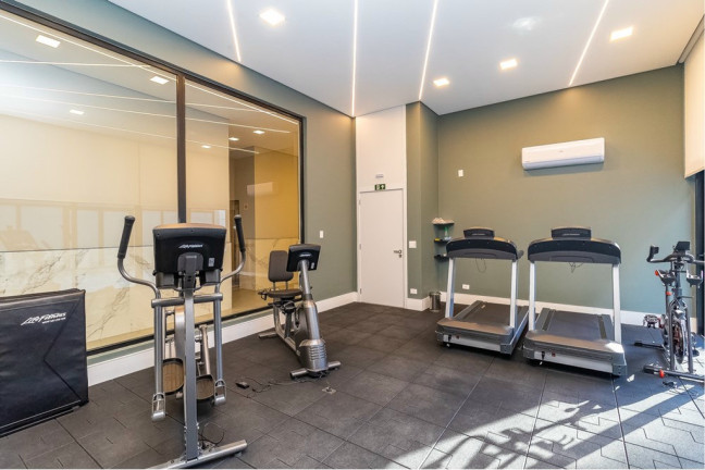 Imagem Imóvel com 3 Quartos à Venda, 141 m² em Bigorrilho - Curitiba Imagem Imóvel com 3 Quartos à Venda, 141 m² em Bigorrilho - Curitiba