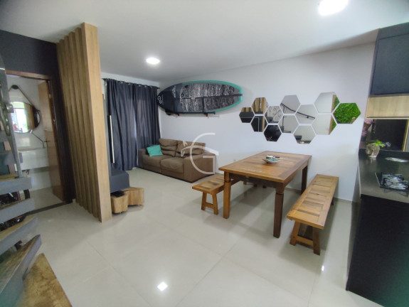 Imagem Casa com 3 Quartos à Venda, em Saguaçu - Joinville Imagem Casa com 3 Quartos à Venda, em Saguaçu - Joinville