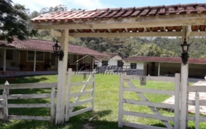 Imagem Imóvel com 4 Quartos à Venda, 96.800 m² em Bairro Dos Freitas - São José Dos Campos Imagem Imóvel com 4 Quartos à Venda, 96.800 m² em Bairro Dos Freitas - São José Dos Campos