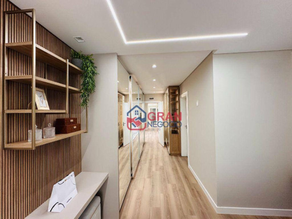Imagem Apartamento com 3 Quartos à Venda, 244 m² em água Verde - Curitiba Imagem Apartamento com 3 Quartos à Venda, 244 m² em água Verde - Curitiba