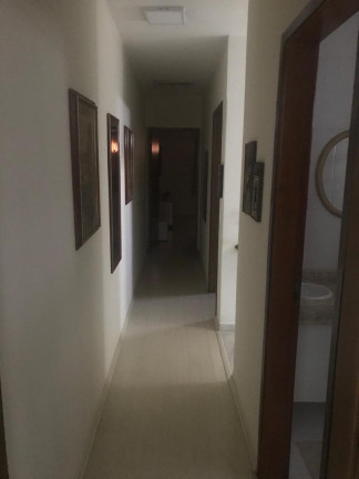 Imagem Casa com 3 Quartos à Venda, 225 m² em Jardim Vila Galvão - Guarulhos Imagem Casa com 3 Quartos à Venda, 225 m² em Jardim Vila Galvão - Guarulhos