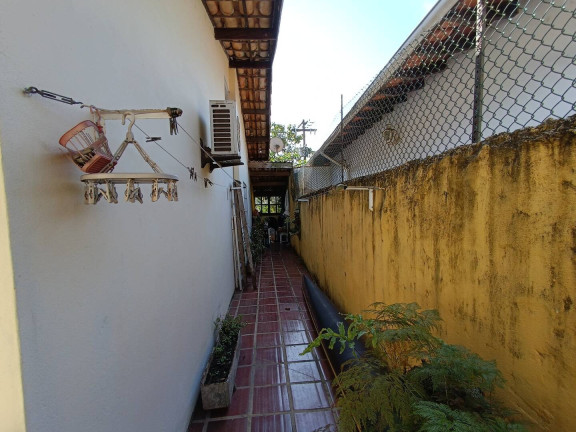 Imagem Casa com 3 Quartos à Venda,  em Guaiúba - Guarujá