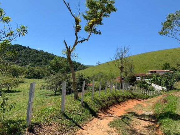 Imagem Chácara com 3 Quartos à Venda, 300 m² em Bom Sucesso - São José Dos Campos Imagem Chácara com 3 Quartos à Venda, 300 m² em Bom Sucesso - São José Dos Campos