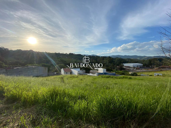 Imagem Terreno à Venda, 300 m² em Centro - Extrema Imagem Terreno à Venda, 300 m² em Centro - Extrema
