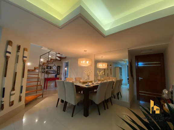 Imagem Imóvel com 3 Quartos à Venda, 187 m² em Centro - Guarapari Imagem Imóvel com 3 Quartos à Venda, 187 m² em Centro - Guarapari